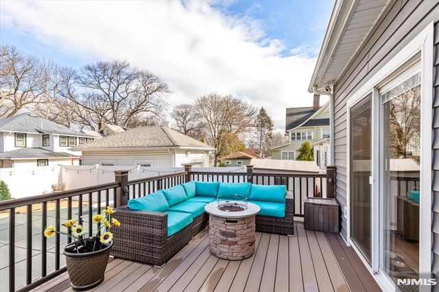 40 Courier Place, Rutherford, NJ 07070