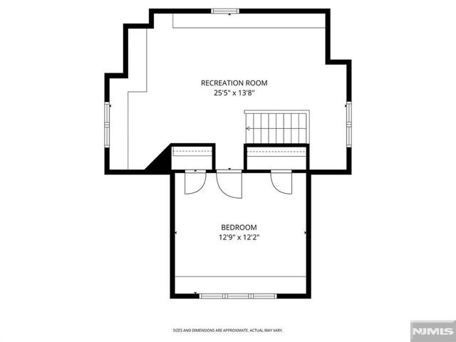 40 Courier Place, Rutherford, NJ 07070