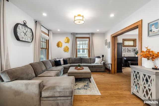 40 Courier Place, Rutherford, NJ 07070