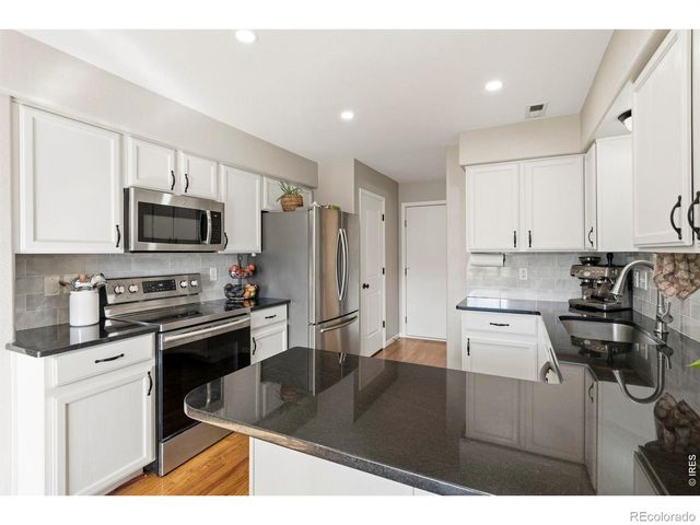 850 S Overland Trail 4, Fort Collins, CO 80521