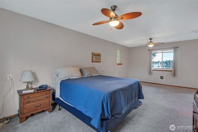 2681 E Timberlake West Drive, Shelton, WA 98584