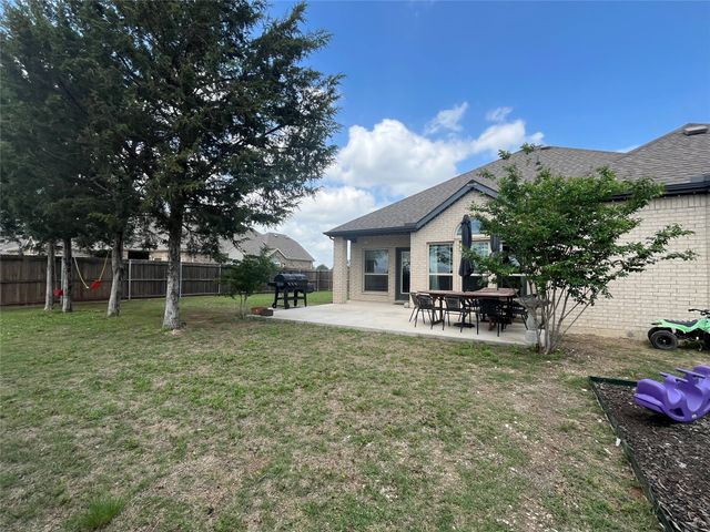 1626 Midlake Drive, Cedar Hill, TX 75104