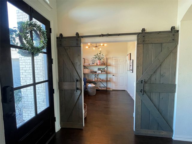 1626 Midlake Drive, Cedar Hill, TX 75104