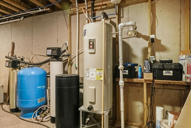 3014 County Road 2013, Glen Rose, TX 76690