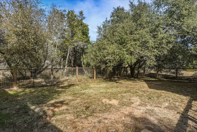 3014 County Road 2013, Glen Rose, TX 76690