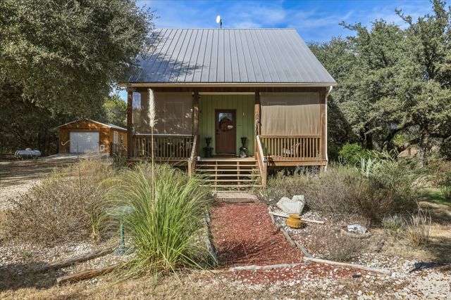 3014 County Road 2013, Glen Rose, TX 76690