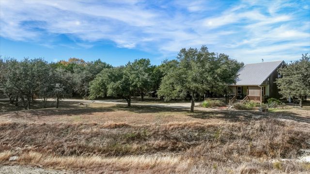 3014 County Road 2013, Glen Rose, TX 76690
