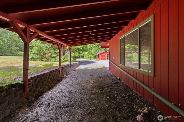 21611 Port Gamble Road NE, Poulsbo, WA 98370