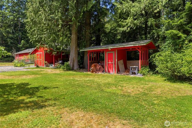 21611 Port Gamble Road NE, Poulsbo, WA 98370
