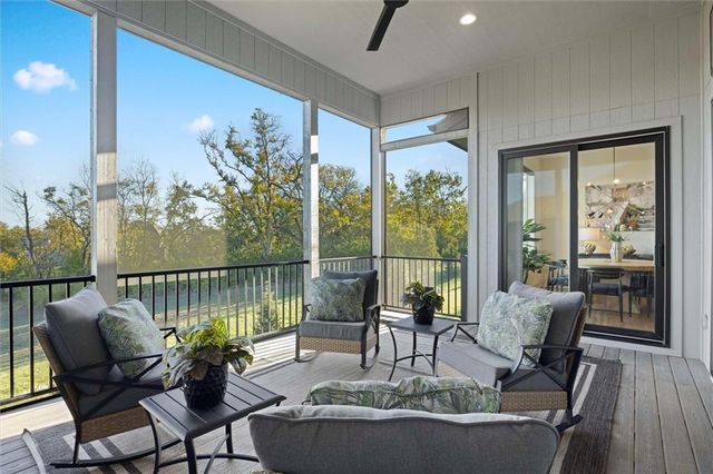 8181 Valley Road, Lenexa, KS 66220