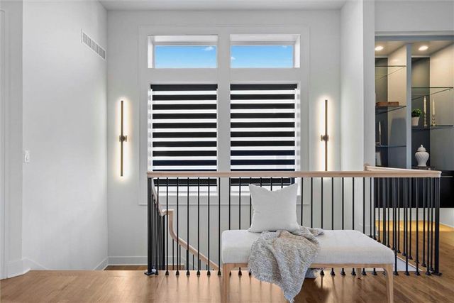 8181 Valley Road, Lenexa, KS 66220