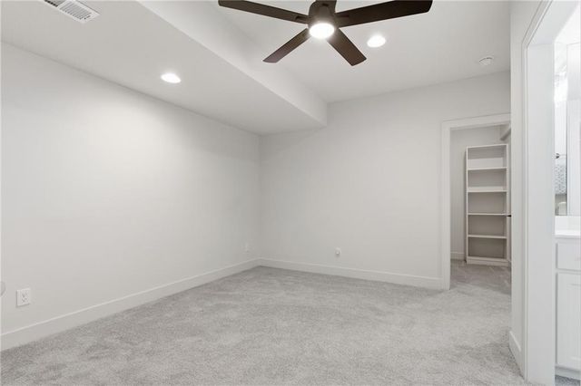 8181 Valley Road, Lenexa, KS 66220