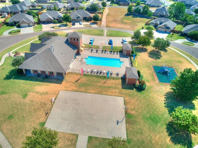 2309 Bretford Way, Norman, OK 73071