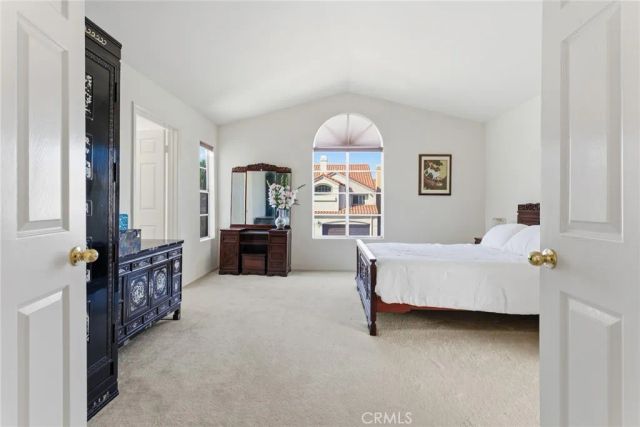 7422 Kyle Court, West Hills, CA 91307