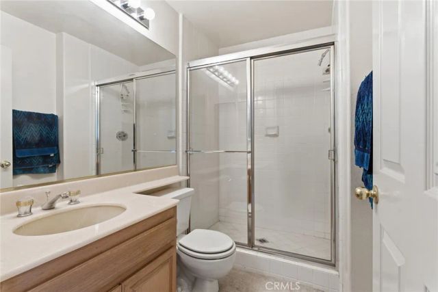 7422 Kyle Court, West Hills, CA 91307