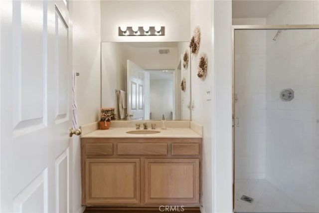 7422 Kyle Court, West Hills, CA 91307