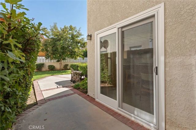 7422 Kyle Court, West Hills, CA 91307