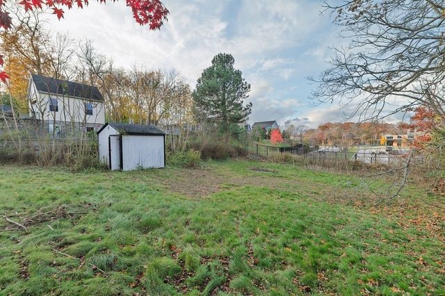 56 Putnam Street, Weymouth, MA 02189