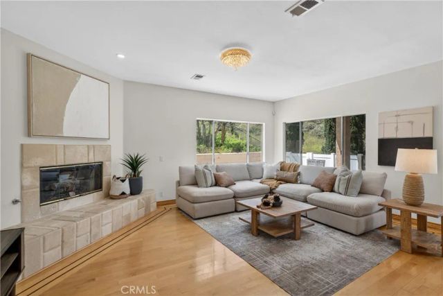 1050 N High Knoll, Walnut, CA 91789