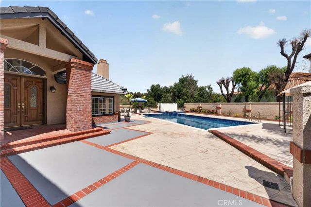 1050 N High Knoll, Walnut, CA 91789