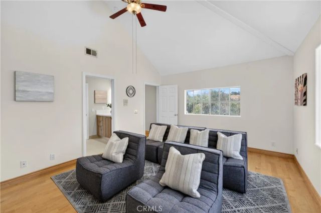 1050 N High Knoll, Walnut, CA 91789