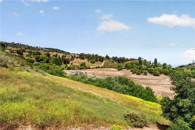 1050 N High Knoll, Walnut, CA 91789