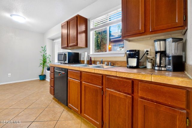 11004 ACOMA Street, El Paso, TX 79934