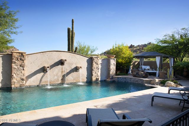 10681 E GREYTHORN Drive, Scottsdale, AZ 85262