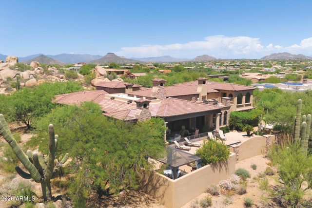 10681 E GREYTHORN Drive, Scottsdale, AZ 85262