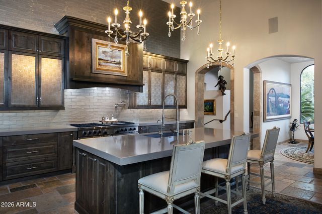 10681 E GREYTHORN Drive, Scottsdale, AZ 85262