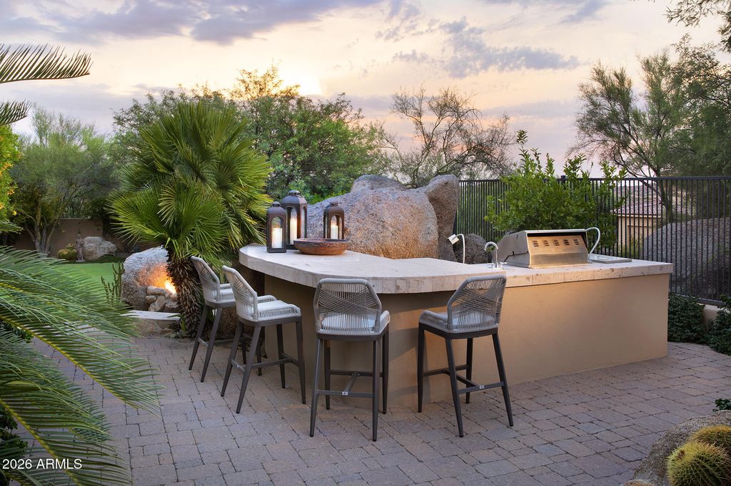 10681 E GREYTHORN Drive, Scottsdale, AZ 85262 — photo 3