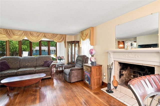 100 Granite Street, Warwick, RI 02886