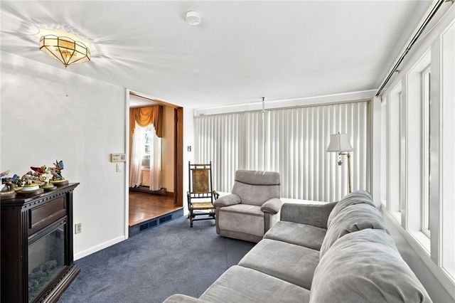 100 Granite Street, Warwick, RI 02886