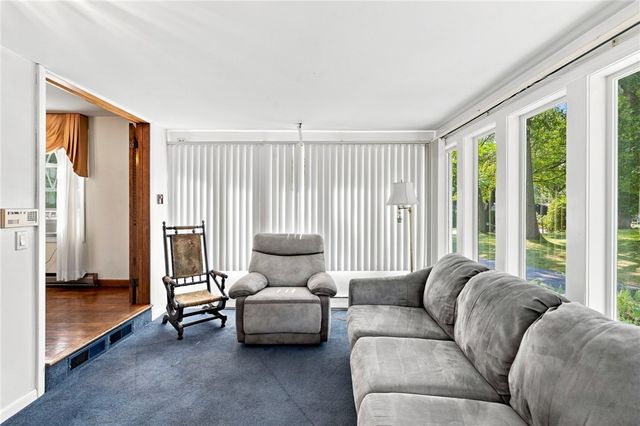 100 Granite Street, Warwick, RI 02886