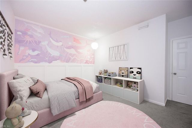 230 College Pl Apt 226, Norfolk, VA 23510