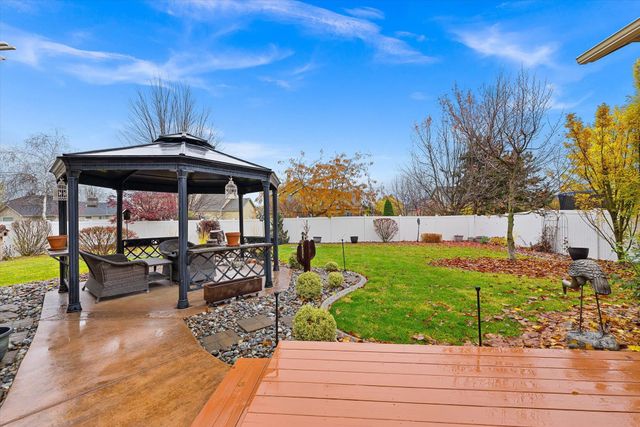 9920 N Austin Ln, Spokane, WA 99208