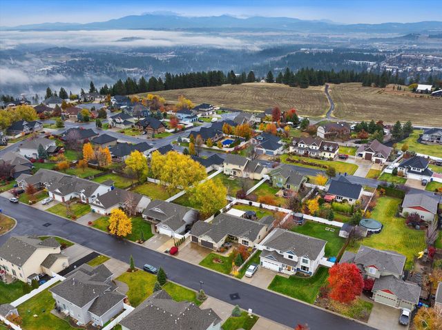 9920 N Austin Ln, Spokane, WA 99208