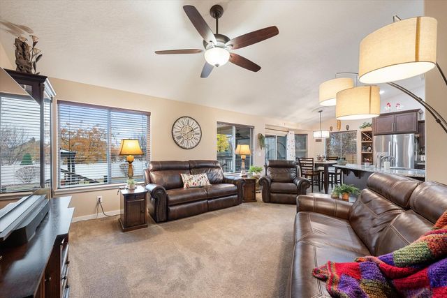 9920 N Austin Ln, Spokane, WA 99208