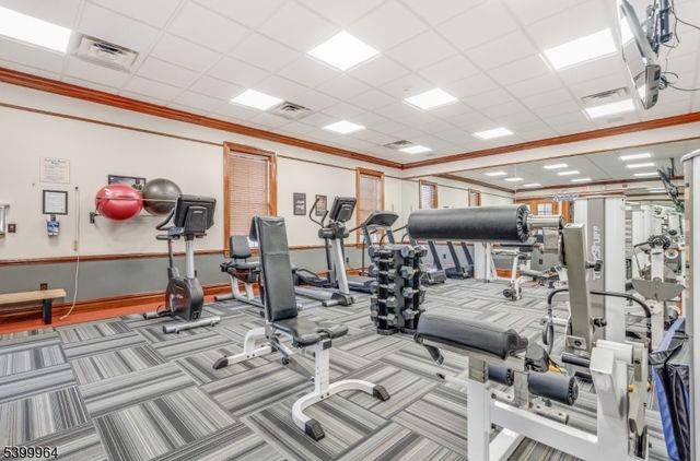 66 Limerick Ln, Lopatcong Twp., NJ 08865