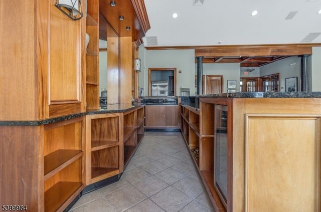 66 Limerick Ln, Lopatcong Twp., NJ 08865