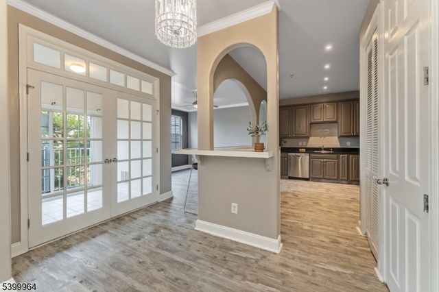 66 Limerick Ln, Lopatcong Twp., NJ 08865