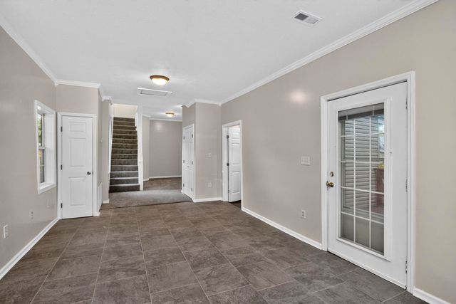 329 W 14th St, Columbia, TN 38401