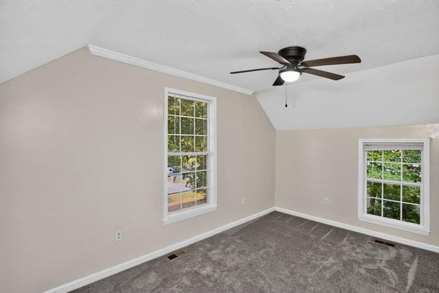 329 W 14th St, Columbia, TN 38401