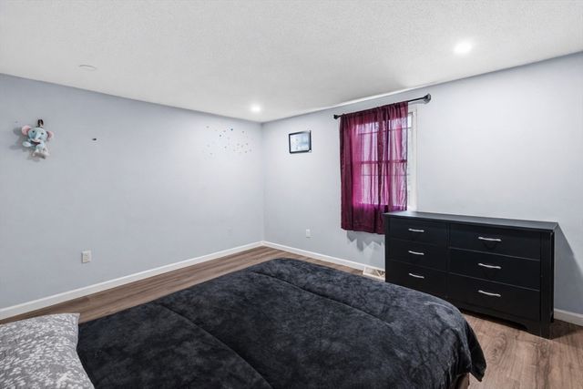 36 Kalmia Rd, Holbrook, MA 02343