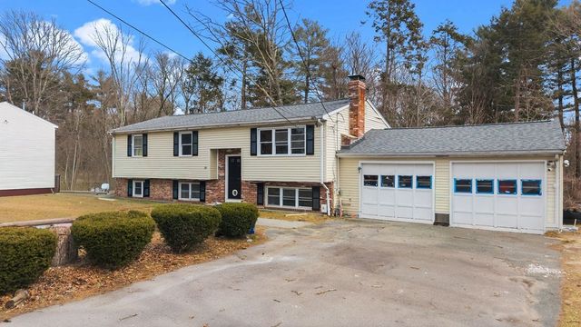 36 Kalmia Rd, Holbrook, MA 02343