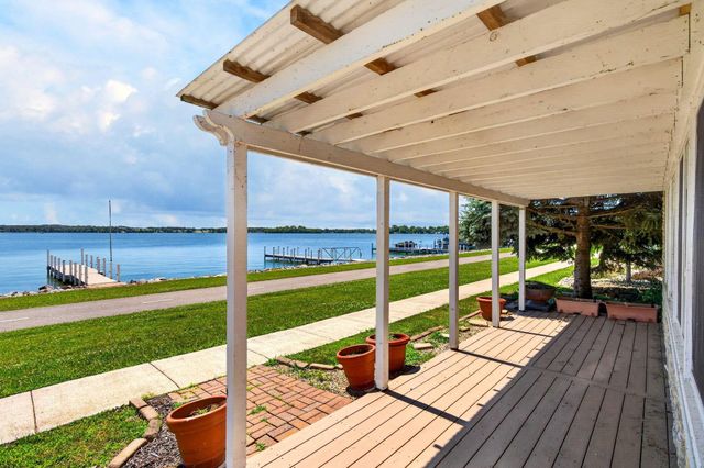 13482 W Bank Drive NE, Millersport, OH 43046