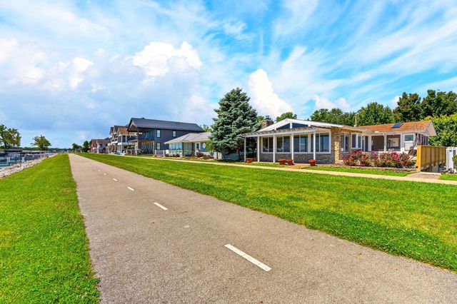 13482 W Bank Drive NE, Millersport, OH 43046