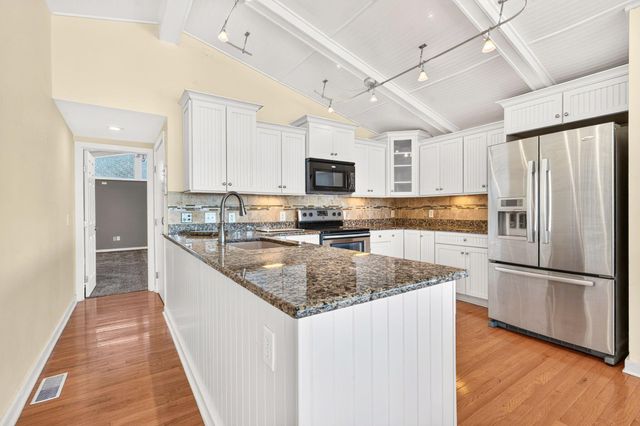 13482 W Bank Drive NE, Millersport, OH 43046