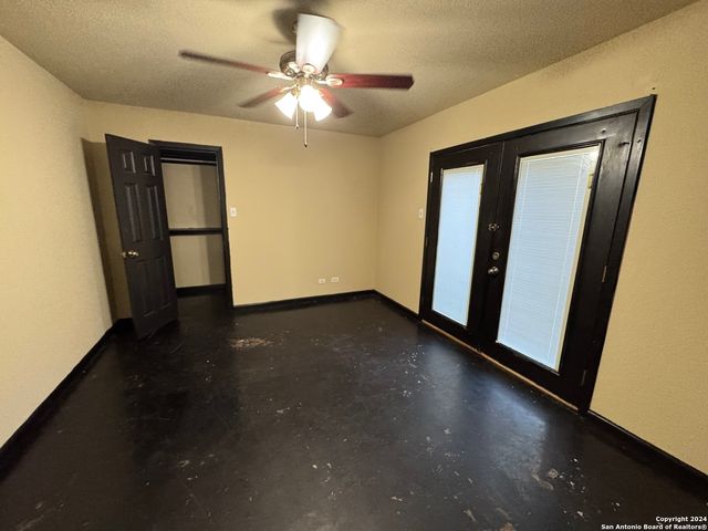 211 Natalen Ave Apt 103, San Antonio, TX 78209