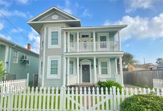 3806 Avenue S, Galveston, TX 77550